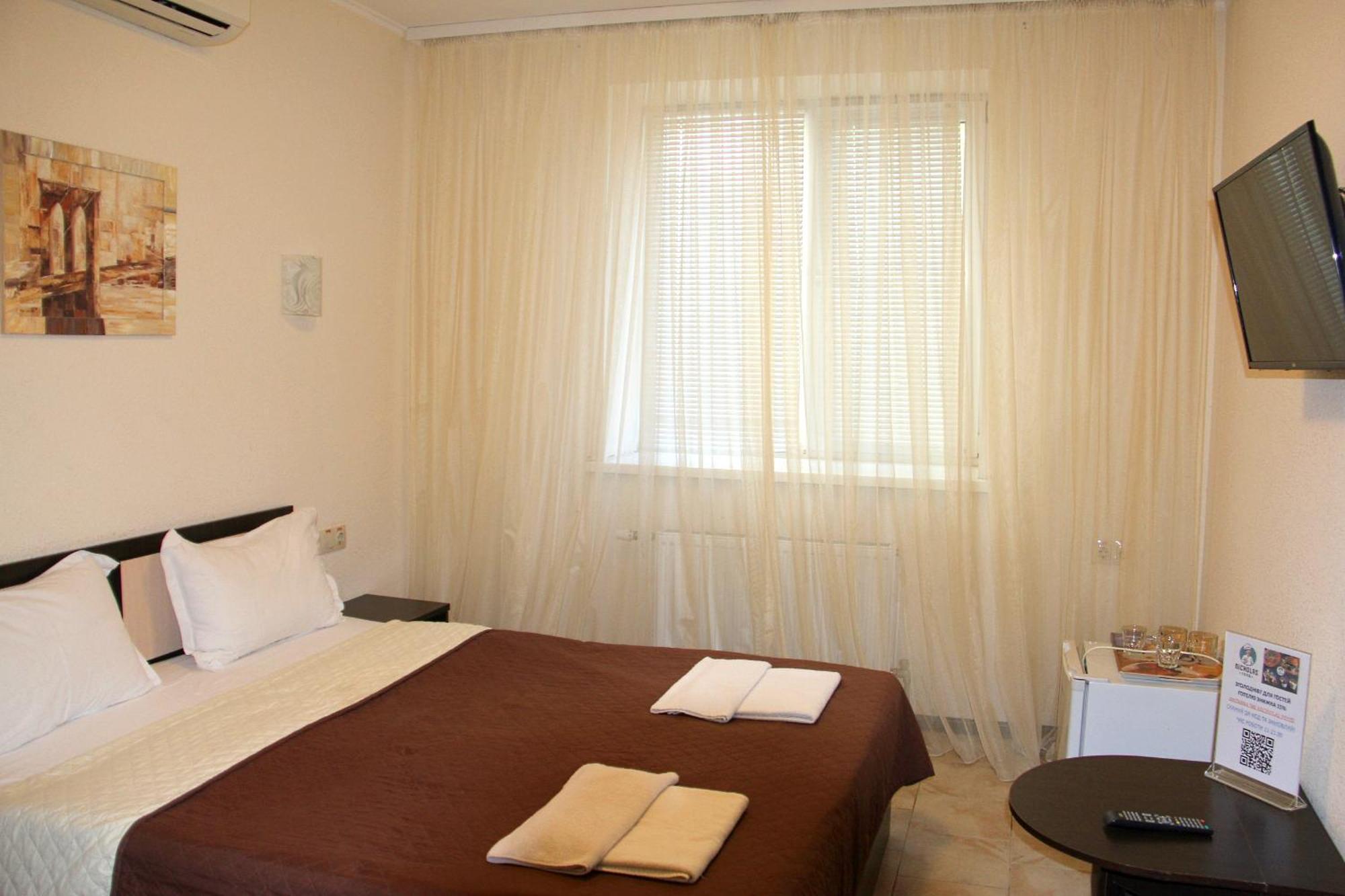 Breeze Hotel Odessa Exteriör bild